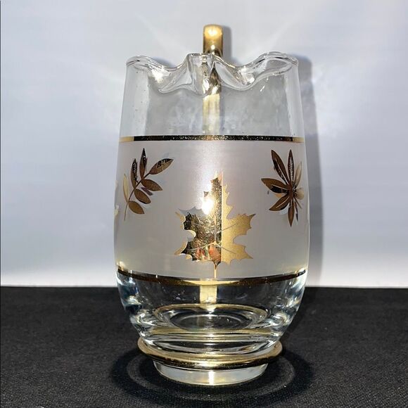 Elegant Gold Leaf Glass Pitcher - Picture 2 of 7